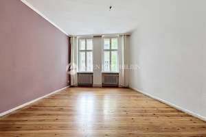Begehrte Wohnlage: großzügige Altbauwohnung, ca. 450 m. zum Ku-damm!