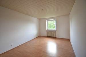 Kostenlose EBK! Bezugsfreie 3-Zi-Whg mit großem Balkon – Karl-Meyer-Straße 72-74, 45309 Schonnebeck, Essen – Vorschaubild 9
