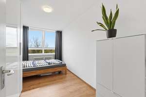 Sanierte  und  Leerstehende 3-Zimmer-Wohnung mit Loggia in Köln-Neubrück – 51109 Neubrück, Köln – Vorschaubild 5