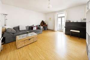 Charmante Denkmal-Altbauwohnung mit ruhigem Balkon im Herzen der Maxvorstadt – Die vollständige Adresse der Immobilie erhältst du vom Anbieter., 80797 Josephsplatz, München – Vorschaubild 3
