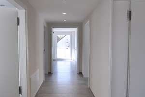 Neuwertige 3-Zimmer-Dachgeschosswohnung mit Balkon und Einbauküche in Stuttgart – Wolle-Kriwanek-Straße 8b, 70439 Stammheim-Süd, Stuttgart – Vorschaubild 8