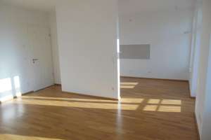 Bezugsfrei | Zentrum-Ost | Tolle 2 Zi.-Whg. | 2 Balkone | Parkett | FuBoHeizg.| Aufzug – Die vollständige Adresse der Immobilie erhältst du vom Anbieter., 4315 Neustadt-Neuschönefeld, Leipzig – Vorschaubild 13