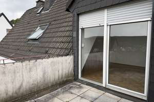 Charmante Dachgeschosswohnung im 3-Familienhaus mit großem Sonnenbalkon und unverbaubarem Weitblick
 – Die vollständige Adresse der Immobilie erhältst du vom Anbieter., 58089 Wehringhausen, Hagen – Vorschaubild 5