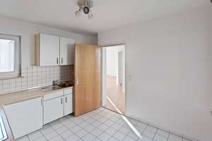 Wohnen auf der Sonnenseite: Helle 2-Zimmer-Wohnung mit Balkon in Stuttgart – Schwabstraße 33C, 70197 Rotebühl, Stuttgart – Vorschaubild 5