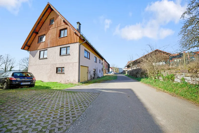 2-3 unit Multi-family House – Calw/Spindlershof – Renovation Project with Adjacent Scheune - 2