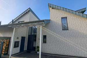 Luxuriöses, freistehendes Einfamilienhaus in verkehrsberuhigter Lage von Scherpenseel – Gaußstraße 14, 52531 Heinsberg (Kreis) – Vorschaubild 3