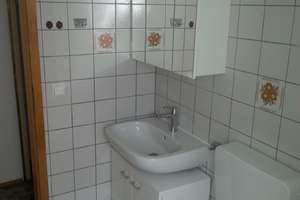 Schöne helle geräumige Kellerwohnung,  ein Zimmer Wohnung in Baden-Baden, Sandweier – Die vollständige Adresse der Immobilie erhältst du vom Anbieter., 76532 Sandweier, Baden-Baden – Vorschaubild 10