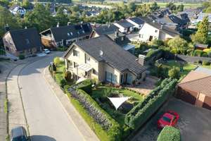 Hier will ich bleiben! Freistehendes EFH mit Einliegerwohnung und Garage.. – Nikolausberg xx, 52379 Langerwehe – Vorschaubild 2