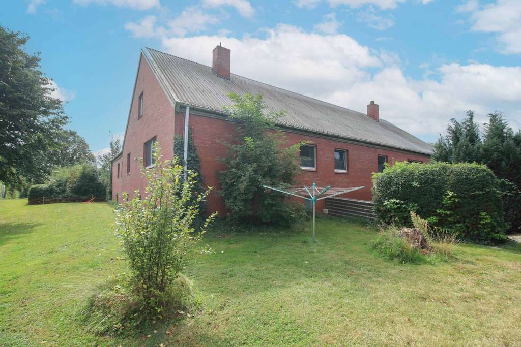 Immobilie in Giekau - Gepflegtes EFH mit Sauna und  großem Garten auch für Mehrgenerationen nutzbar  - Bild 3