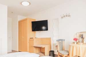 möblierte Hotel mit 36 Schlafzimmer – Die vollständige Adresse der Immobilie erhältst du vom Anbieter., 92339 Beilngries – Vorschaubild 1