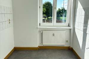 Mehr als 2 Zimmer: neu renoviert mit Parkett + Extra-Raum für Homeoffice  oder Essen – Dobritzer Str. 47, 1237 Seidnitz/Dobritz, Dresden – Vorschaubild 9