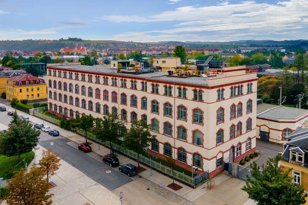 Loftwohnung mit Dachterrasse und Lift - Viel Platz zum Wohnen, Feiern, Schlafen und Arbeiten