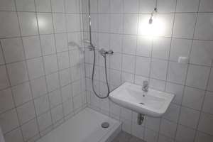 Duisburg- Neudorf ( Waldstraße ) 2 Zimmer Wohnung mit XXL Balkon ( Südlage ) – Waldstraße 103, 47057 Neudorf-Süd, Duisburg – Vorschaubild 6