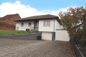 Zeitlose Eleganz – Bungalow mit Gartenparadies – Die vollständige Adresse der Immobilie erhältst du vom Anbieter., 67753 Einöllen – Vorschaubild 11