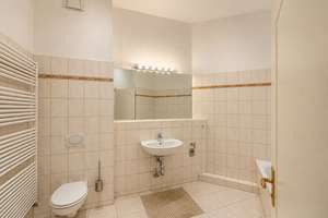 Altbau-Traum im begehrten Samariterviertel: Bezugsfreie 3-Zimmer-Wohnung im Denkmalensemble – Die vollständige Adresse der Immobilie erhältst du vom Anbieter., 10247 Friedrichshain, Berlin – Vorschaubild 10
