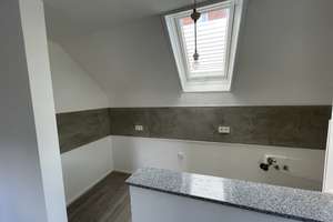 Wohnung 2023 Saniert.  Exklusive 2,5-Zimmer-DG – Hohentwielstraße 122A, 70199 Südheim, Stuttgart – Vorschaubild 17