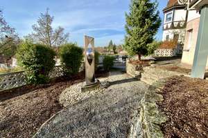 Charmantes Mehrfamilienhaus in zentraler Lage – Die vollständige Adresse der Immobilie erhältst du vom Anbieter., 74078 Neckargartach, Heilbronn – Vorschaubild 2