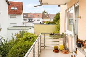 Schöne 3-Zi.-Wohnung mit Balkon * 77 qm * Garage * in guter Wohnlage in S-Sillenbuch * vermietet *