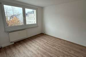 Helle 3-Zi. mit Balkon, Wanne & Laminat in ruhiger Lage!  – Würzburger Straße 36 C, 9130 Sonnenberg, Chemnitz – Vorschaubild 25