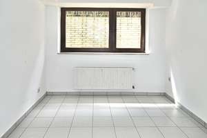 Münster Roxel: Hochwertiges Einfamilienhaus Einliegerwohnung Gewerbehalle schöner Garten zu verk! – 48161 Roxel, Münster – Vorschaubild 31