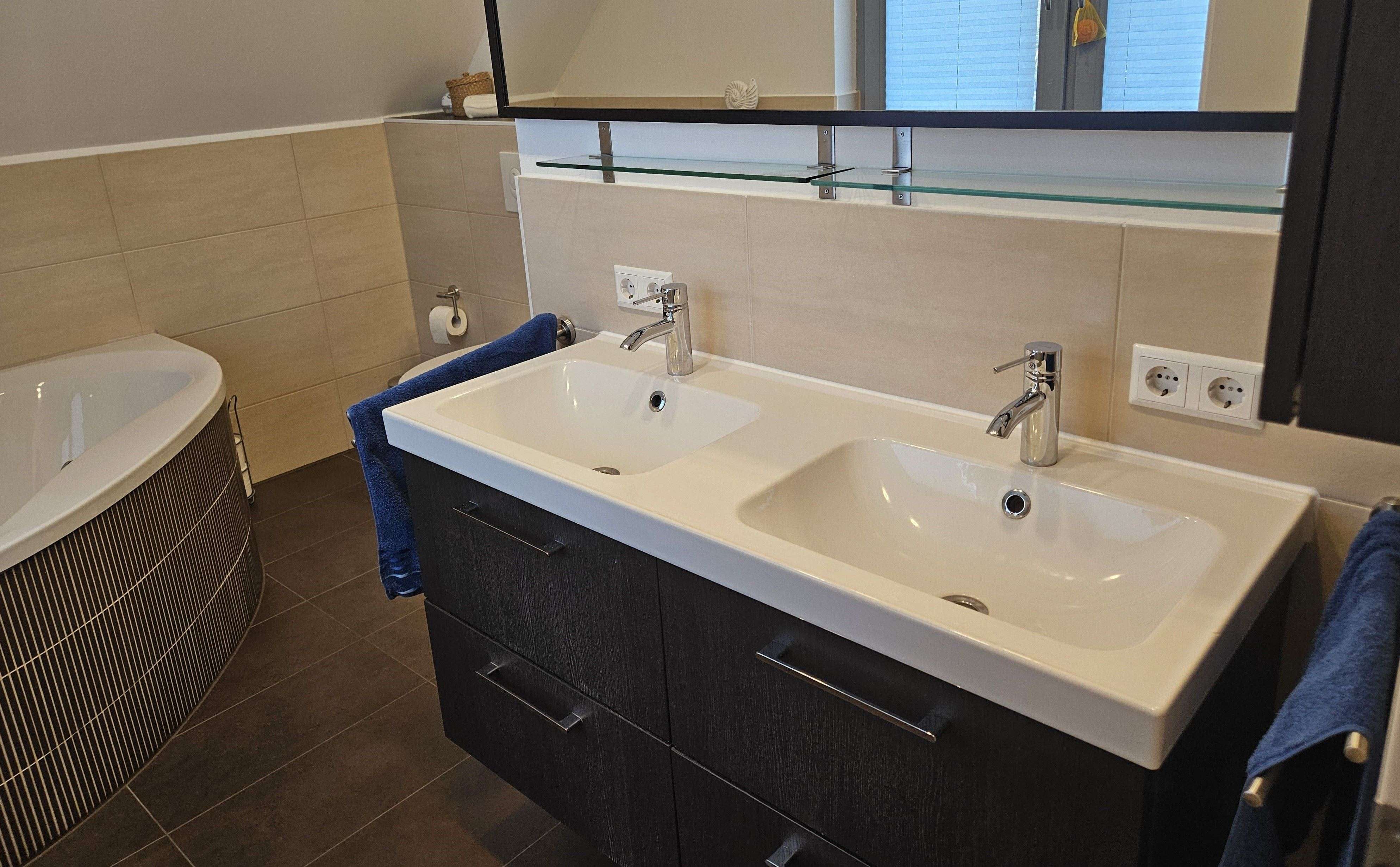 Immobilie in Ribbesbüttel - Einfamilienhaus im Grünen - Bild 0