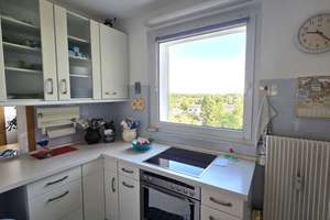 Attraktive 3-4 Zimmer-Wohnung mit Weitblick in Kirchrode! – Lange-Feld-Straße 43, 30559 Kirchrode, Hannover – Vorschaubild 9