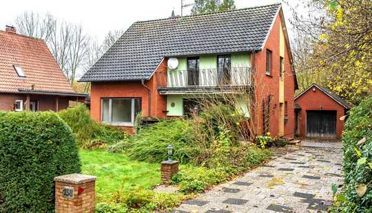 Bild von Sanierungsbedürftiges Einfamilienhaus mit großem Grundstück