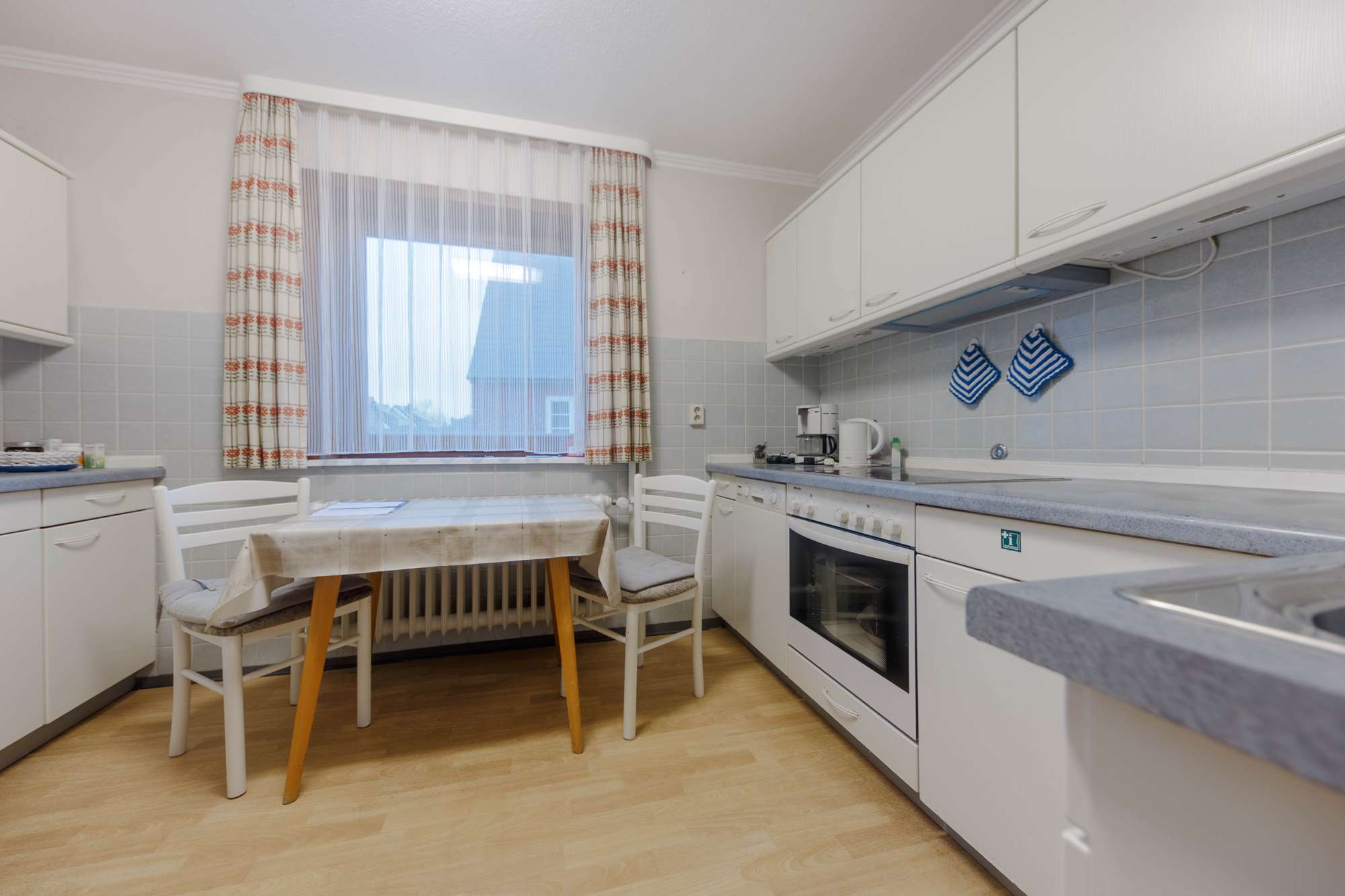 Immobilie in Wenningstedt-Braderup (Sylt) - Großes Grundstück mit Bestand in zentraler Lage von Wenningstedt - Bild 2