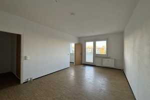 Mit großem Balkon - Verkehrs- und Einkaufsgünstig gelegen – Wittenberger Straße 91, 12689 Berlin – Vorschaubild 8