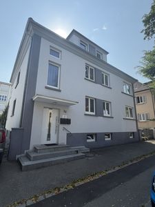 zentrale 3 Zimmerwohnung mit Basilikablick