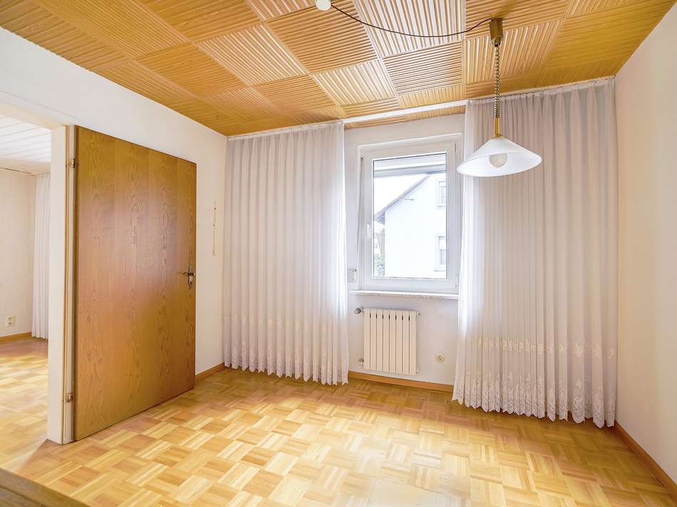Zimmer 2 OG