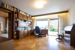 Großes Einfamilienhaus mit toller Architektur in Bestlage von Öhringen – Die vollständige Adresse der Immobilie erhältst du vom Anbieter., 74613 Öhringen – Vorschaubild 7