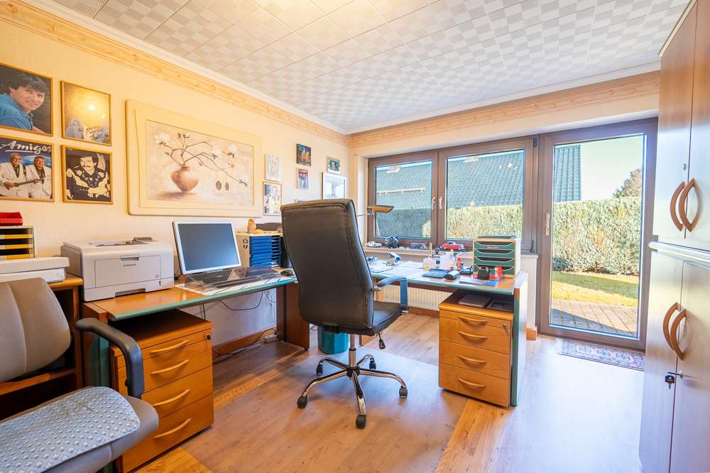 Immobilie in Obertiefenbach - ***Stilvoll mit viel Platz*** - Bild 2