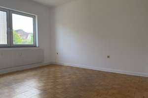 Helle 3-Zimmer-Wohnung in schöner, zentraler Lage in Kiel Ravensberg – Holtenauer Straße 206, 24105 Blücherplatz, Kiel – Vorschaubild 9