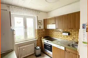 Verkauft! Wohnen mit viel Platz, herrlichem Garten, 2 Garagen sowie nahe der Uni und Innenstadt! – Mainz – Vorschaubild 4