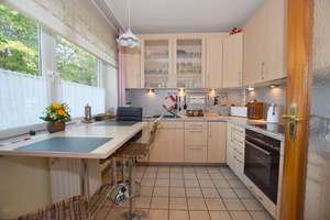 Größer als so manches Einzelhaus ... und schön modernisiert ist dieses Haus in ruhiger Lage – Die vollständige Adresse der Immobilie erhältst du vom Anbieter., 22399 Poppenbüttel, Hamburg – Vorschaubild 5