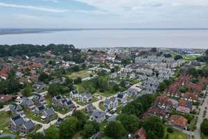 Mit dem Hang zum Luxus - Exklusives Wohnen auf drei Ebenen direkt an der Nordsee! – Saphuser Strasse 13, 26316 Varel – Vorschaubild 2