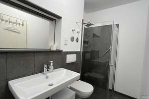 für 2 Jahre ab Oktober: zentrale 2 Zimmer, Balkon im 6. OG, möbliert möglich – Seydelstraße 7, 10117 Mitte (Ortsteil), Berlin – Vorschaubild 15