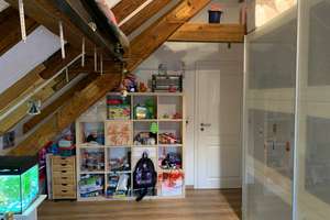 Helle 3-Zimmer-Dachgeschosswohnung mit Balkon und Einbauküche in Tannheim – Hauptstrasse 15, 88459 Tannheim – Vorschaubild 8