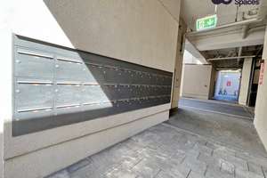 2,5-ZI-Wohnung mit großen Balkon in Toplage! Mitten in Frankfurts exklusiven Szeneviertel Bornheim – 60385 Bornheim, Frankfurt am Main – Vorschaubild 3