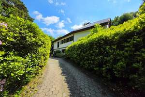 Einfamilienhaus mit Einliegerwohnung in Eißendorf