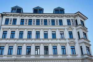 Willkommen zu Hause: bezugsfreie 3 Zimmer-Wohnung mit Balkon und Aufzug! Zentrumsnahe Lage! – Rosa-Luxemburg-Straße 48, 4315 Leipzig – Vorschaubild 13