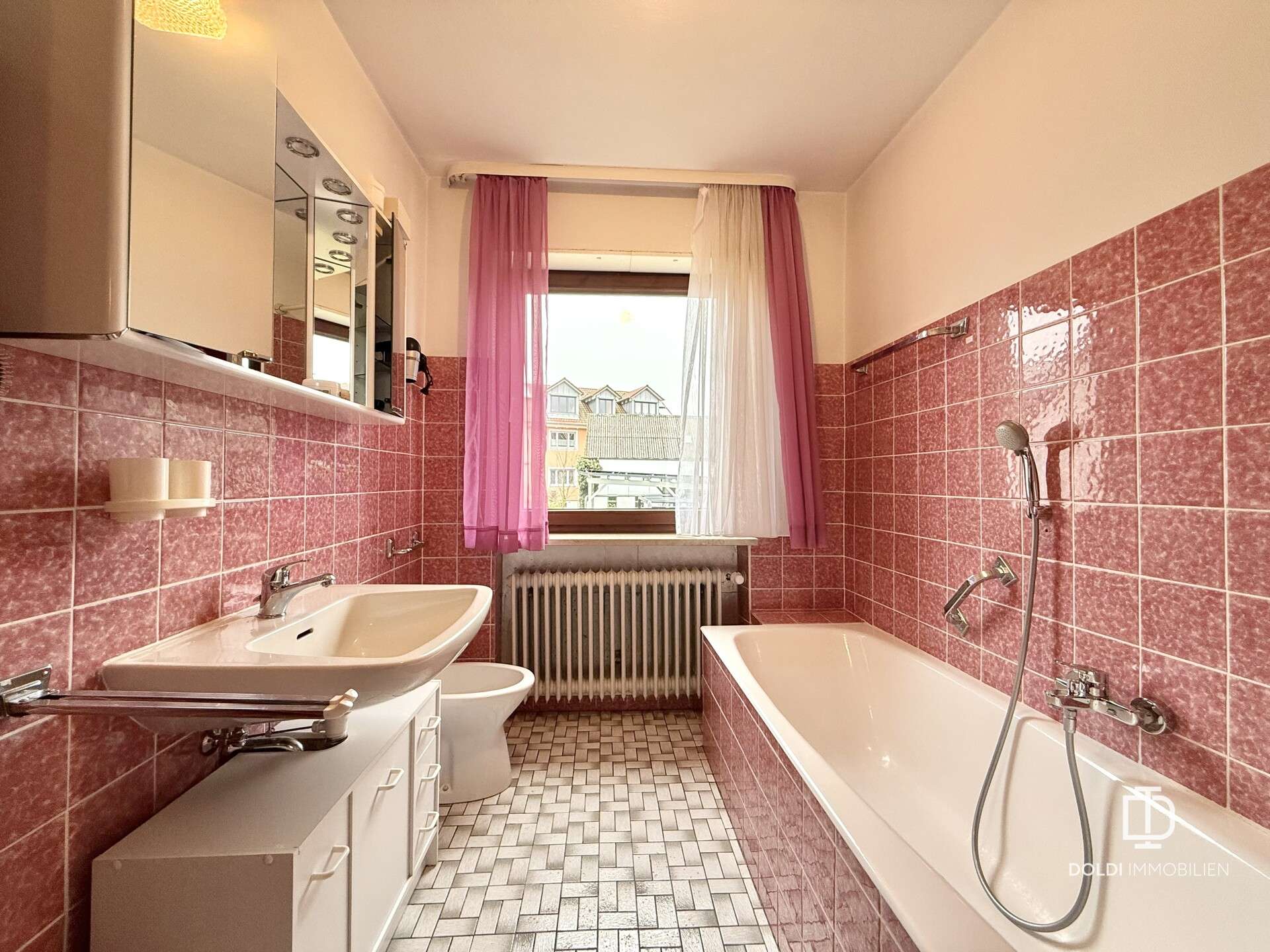 Immobilie in Pöttmes - Haus mit Garten & Südterrasse – zwischen Augsburg und Ingolstadt - Bild 0