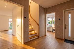 Exklusives Einfamilienhaus mit Smart Home und stilvoller Architektur – Die vollständige Adresse der Immobilie erhältst du vom Anbieter., 12487 Johannisthal, Berlin – Vorschaubild 6