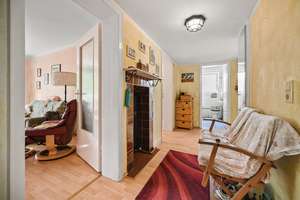 Gepflegte 3-Zimmer-DG-Wohnung mit Sonnenbalkon und PKW-Garage in beliebter Lage von Bonn - Kessenich – Die vollständige Adresse der Immobilie erhältst du vom Anbieter., 53129 Dottendorf, Bonn – Vorschaubild 4