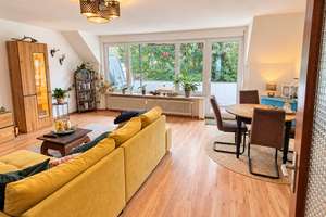 Wohnung in zentraler, ruhiger Lage mit Balkon und Garage (RÖMBKE IMMOBILIEN KG) – 24534 Stadtmitte, Neumünster – Vorschaubild 2