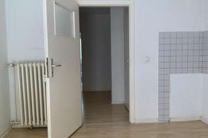 2-Zimmer-Wohnung in Gelsenkirchen Schalke – Tannenbergstraße 23, 45881 Schalke, Gelsenkirchen – Vorschaubild 2