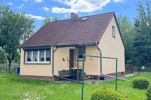 Kleines altes Haus mit 5000qm Grundstück in Zechin OT Friedrichsaue