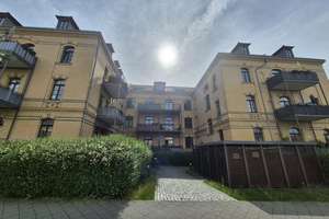 Feine, kleine Wohnung in Leipzig-Gohlis zur Anlage oder Selbstbezug, top saniert, EBK, Parkett & TG