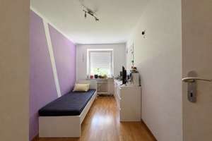 Ideal für Kapitalanleger & Selbstnutzer – Kompakte 3-Zimmer-Wohnung, nur 3 Gehminuten zur U-Bahn – Die vollständige Adresse der Immobilie erhältst du vom Anbieter., 81475 Fürstenried-West, München – Vorschaubild 4
